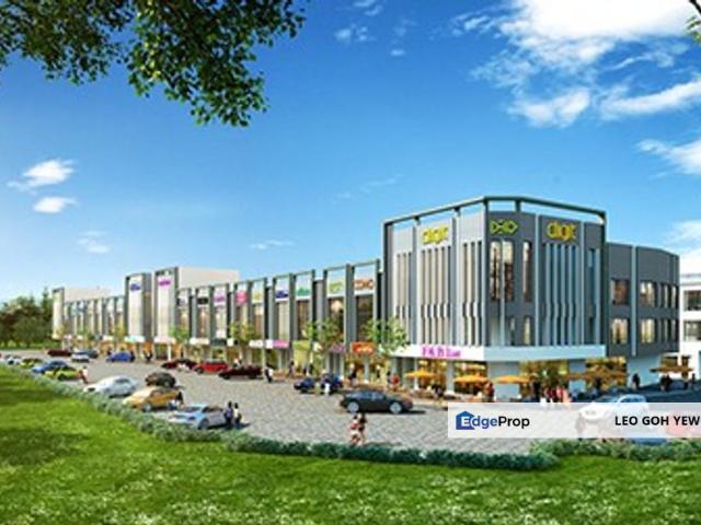 Sendayan Merchant square Shop for rent high traffic row 22x75