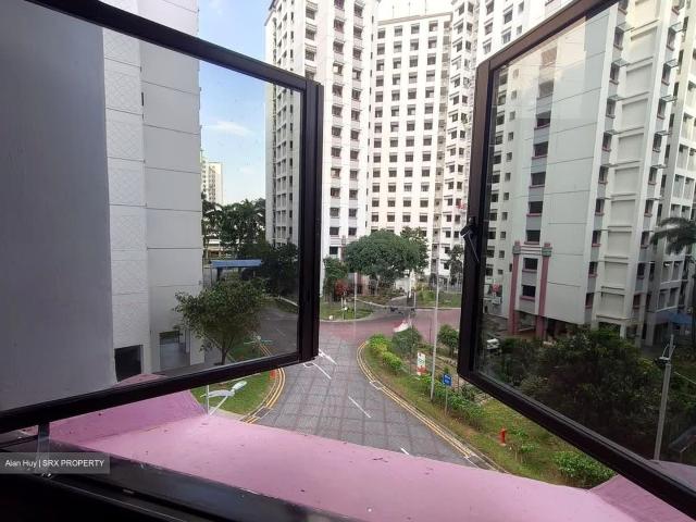 Sengkang East Way Sengkang, HDB 4 Rooms