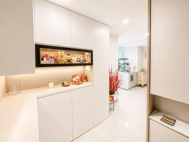 Sengkang Grand Residences Condominium For Rent, $5,200, 3 Bed 3 Bath 1,033 sqft $5.03 psf