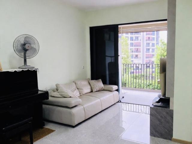 Sengkang Grand Residences Condominium For Sale, $1,570,000, 2 Bed 2 Bath 764 sqft $2,055.00 psf
