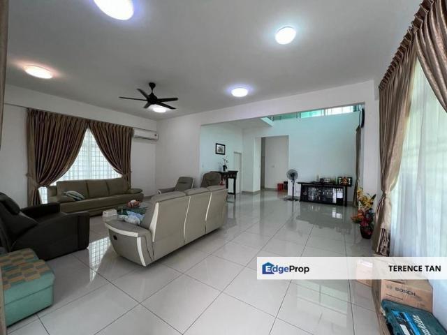 Senibong Villas