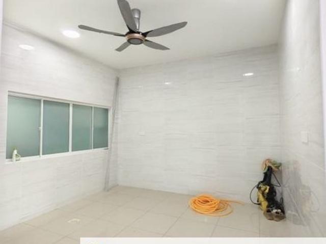 Senibong Villas