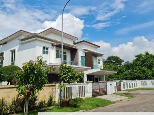 Senibong Villas