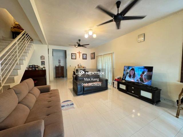Senibong Cove Double Storey Terrace