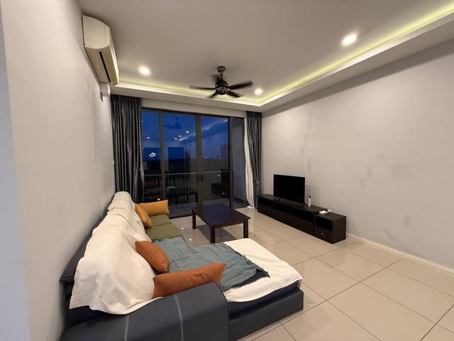 Senibong Cove The WaterEdge Apartment Fully Furnished 2 Car Park