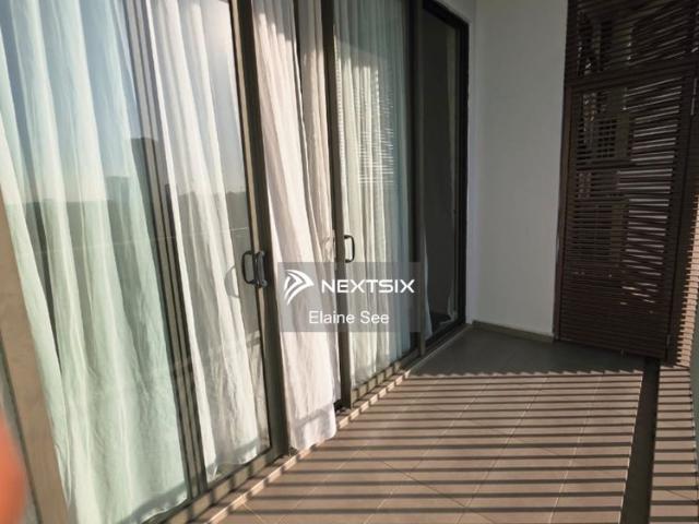 Senibong Cove The WaterEdge Apartments