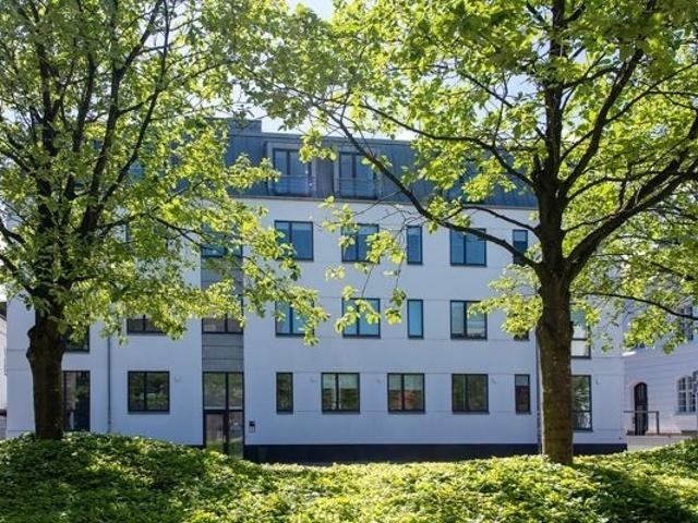 Seniorvenlig lejlighed i Herning centrum