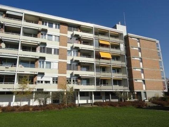 Seniorenwohnung mit Balkon zu vermieten