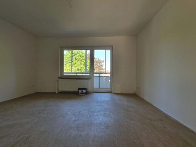 Seniorenwohnung WBS erforderlich – 2 Zimmer mit Abstellraum und Balkon
