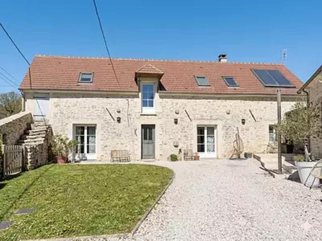 Senlis 60300 Achat / Vente maison 10 pièces t10 au dernier étage terrasse
