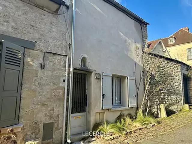 Senlis 60300 Location appartement 2 pièces t2 au dernier étage