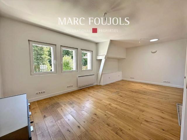 Senlis – Apartment with cellar and parking