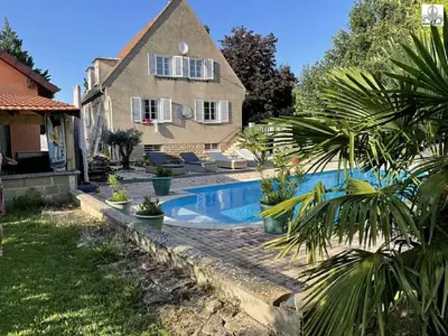 Sennecey le Grand 71240 Achat / Vente maison 7 pièces t7 piscine