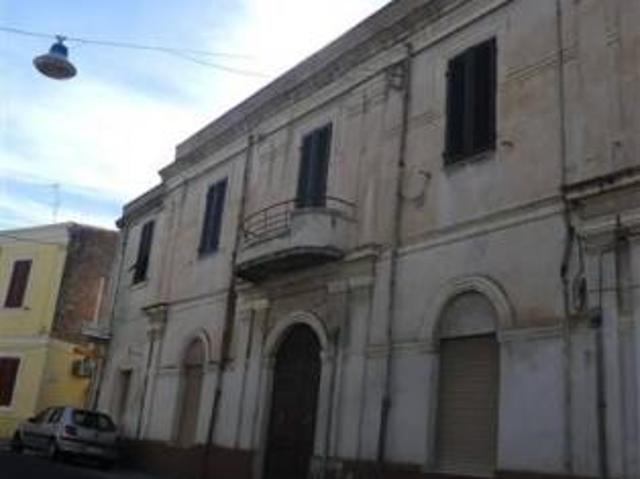 Sennori vendesi casa indipendente 5 vani 413 Mq