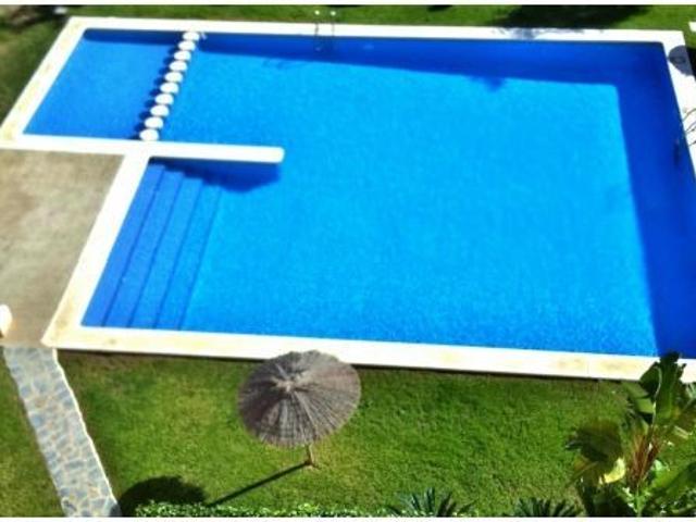 Sensacional precio! Tu nuevo hogar en PAU 2: luminoso, moderno y listo para entrar a vivir