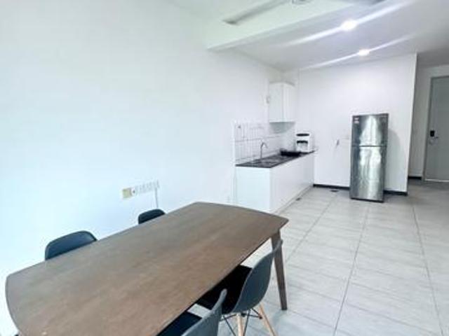 Sensasi Utropolis Batu Kawan 3 rooms furnished 2 carparks