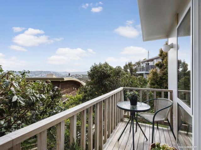 seatoun heights, 1 bedroom