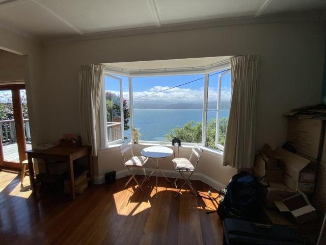 seatoun heights, 2 bedrooms