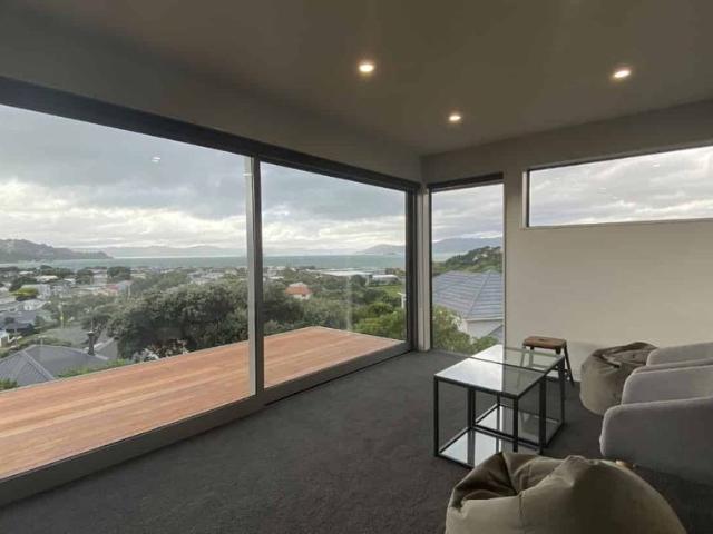 Seatoun, three bedrooms