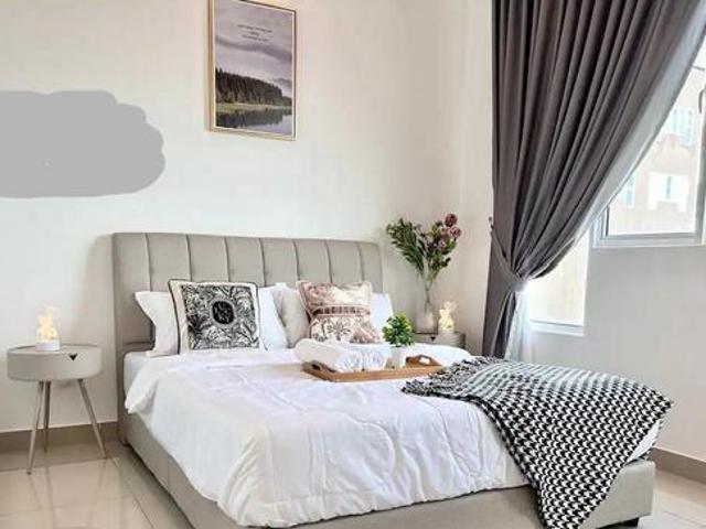 Seaview Fully Furnish at Amber Cove Condo Kota Laksamana