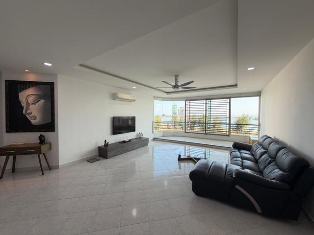SEAVIEW Gurney Beach Persiaran Gurney Georgetown For RentNice Unit