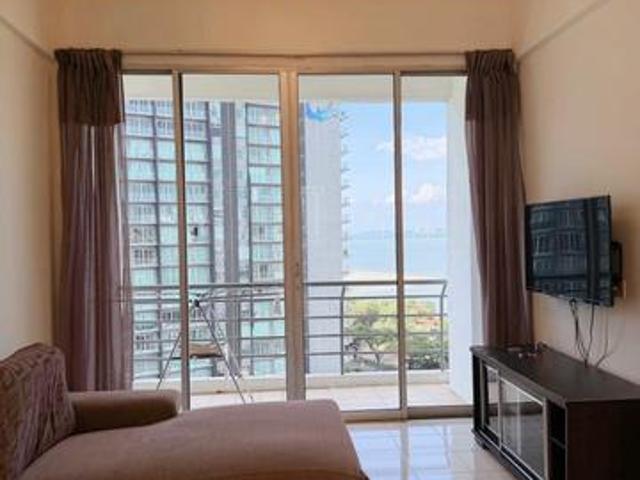 SEAVIEW Good Condition Putra Place Fully Furnished w Carpark
