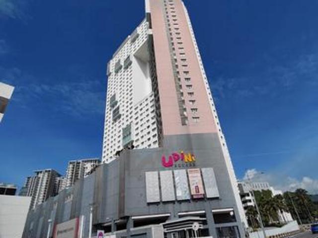 SEAVIEW Pearl Regency 1313sf Mid Floor 2 Carparks Beside EGate