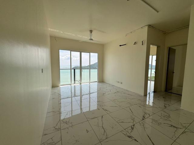 Seaview QuayWest Residence For Sale Dual Key Unit Bare Unit