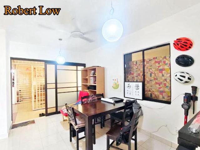 Seaview SERINA BAY High Floor Corner Well Maintained Furnish