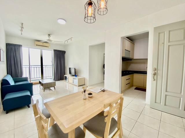 Seaview The Spring Fully Furnished Reno 2 CarparksJelutong Penang