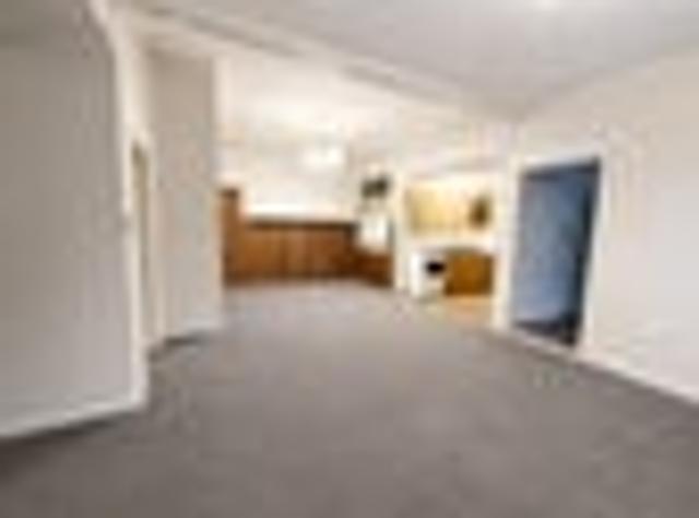 Seaview, 1 bedroom, $399 pw