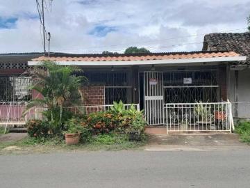 Sea Confiable vende amplia y céntrica propiedad en Las Tablas