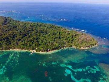 SEA Confiable Vende ECO RESORT en Bocas del Toro