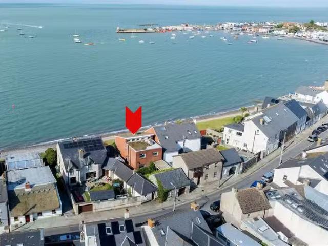 Sea Breezes, 44 Quay Street, Skerries, Co. Dublin