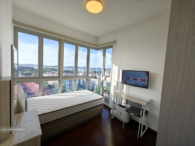 Sea Esta D18, Condominium