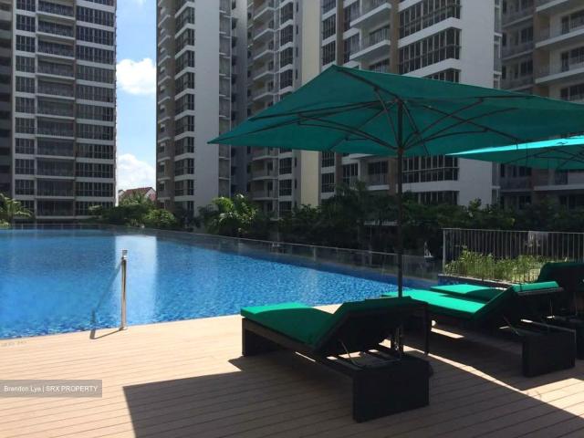 Sea Esta D18, Condominium