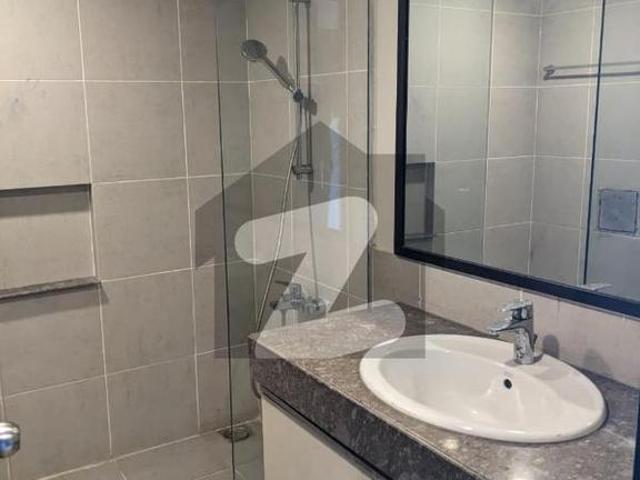 Sea facing coral tower apartment available for rent emaar coral towers
