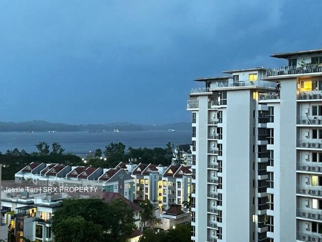 Sea Horizon D18, Condominium