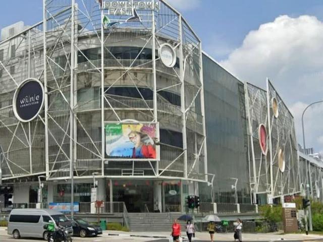 Sea Horizon D18, Condominium