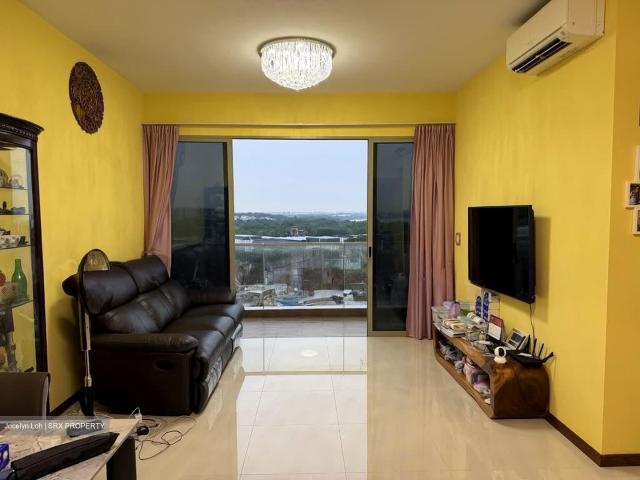 Sea Horizon D18, Condominium