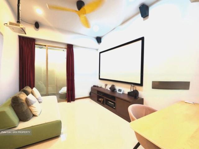 Sea Horizon D18, Condominium