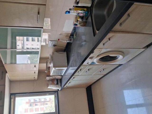 Sea Shell Apartment 3 Bedroom 1200 Sq. Ft. Apartment in Andheri West Mumbai Listing ID: #10096