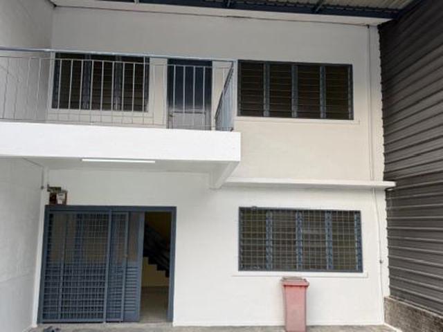 Sea Park 2 storey Terrace House for rent
