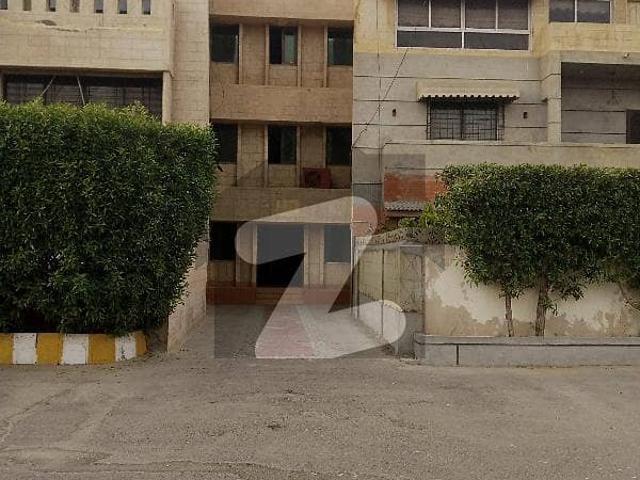 Sea View 3 Bedroom 2nd Floor With Roof