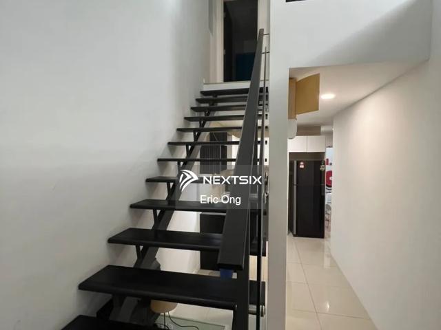 Sea view unit
