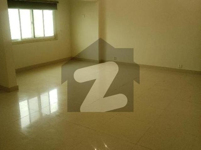 Sea view Appertment 3 bedroom D/ tv long 2nd floor with roof Sea View Apartments