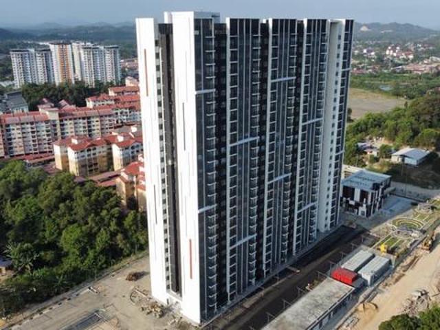 Sea View Condo Full Loan Lok Kawi