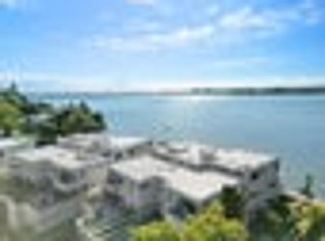 Sea Views and Sophistication