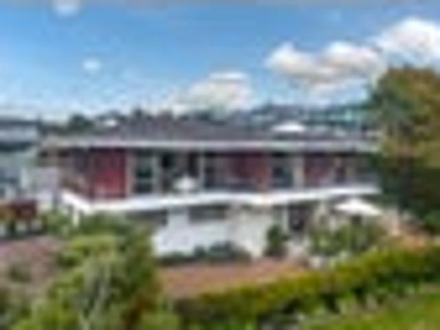Sea Views, Family Flexibility and Lifestyle
