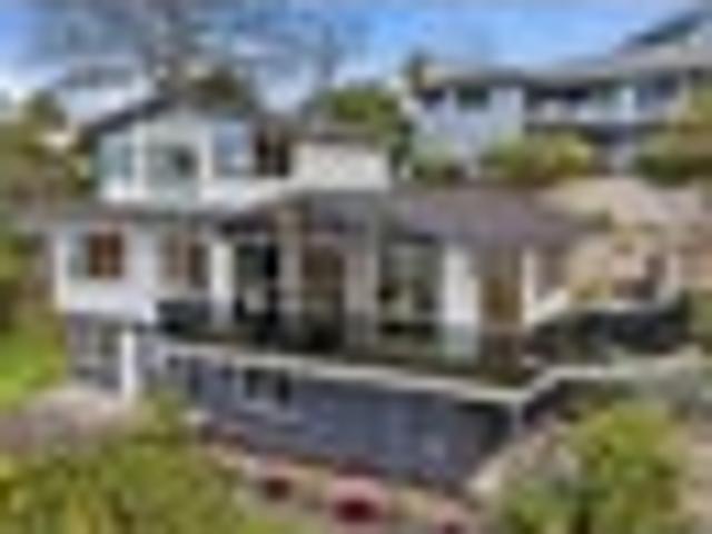 Sea Views, Space, Exceptional Family Living